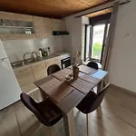 Holiday home Xlimos House